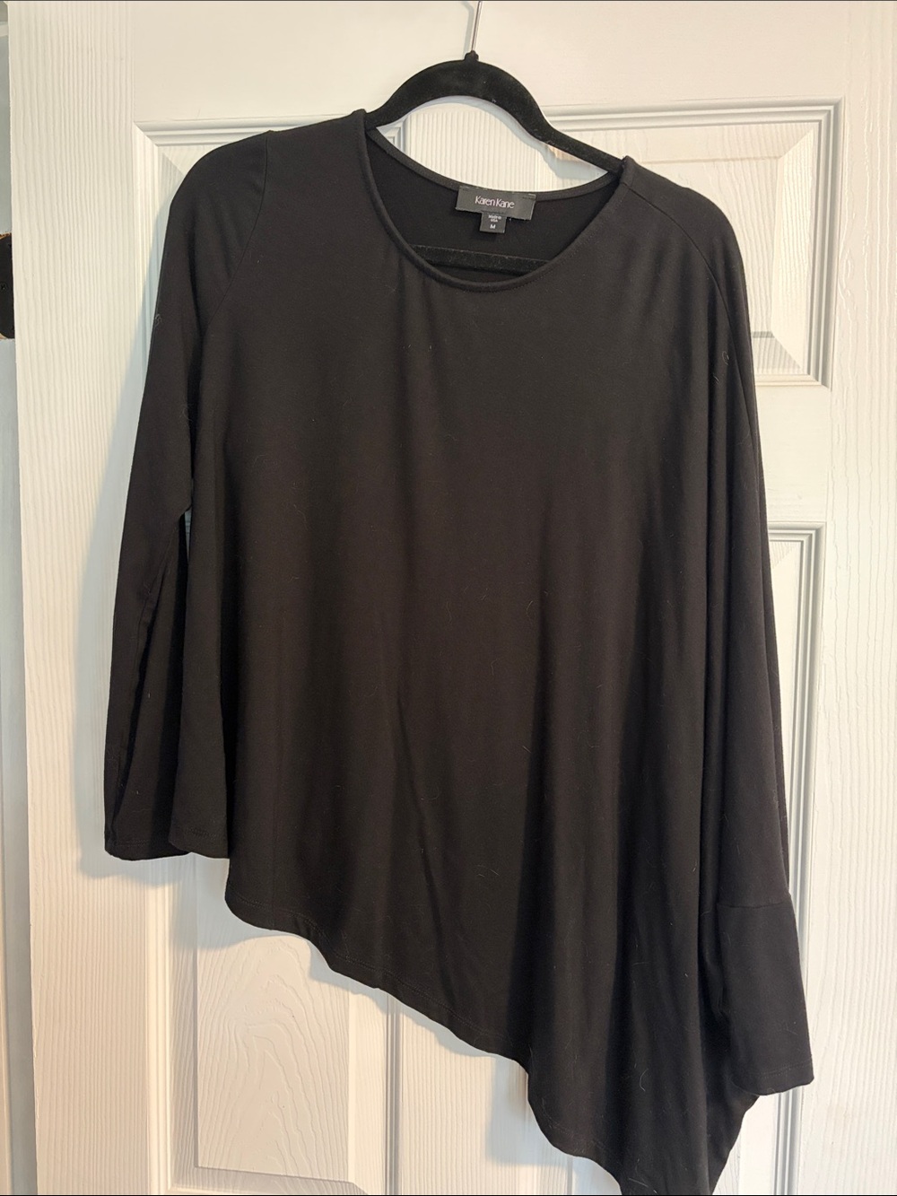 Karen Kane Black Asymmetrical Long-Sleeve Tee